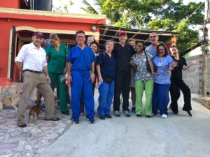 Dr. Hart and volunteers in the Dominican Republic